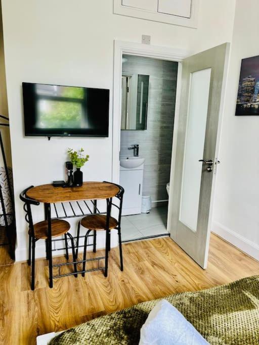 Appartamento Zee Homes W6