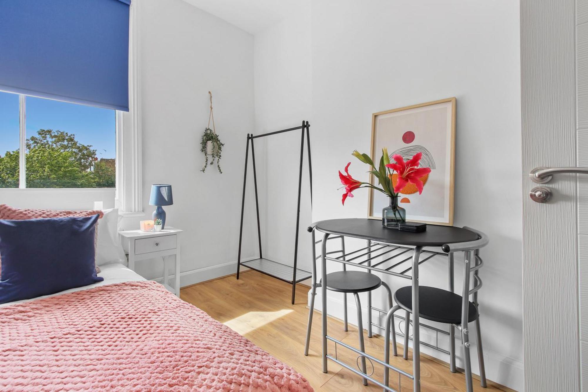 Zee Homes W6 * Londra