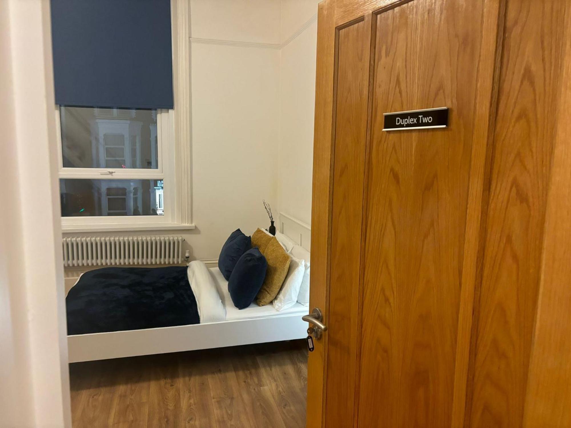 Appartamento Zee Homes W6 Londra